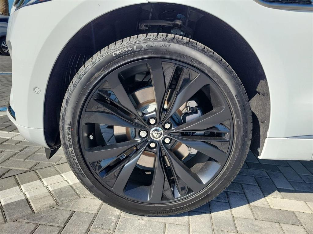 new 2026 Jaguar F-PACE car