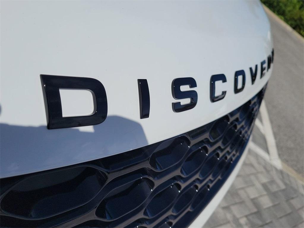 new 2026 Land Rover Discovery car