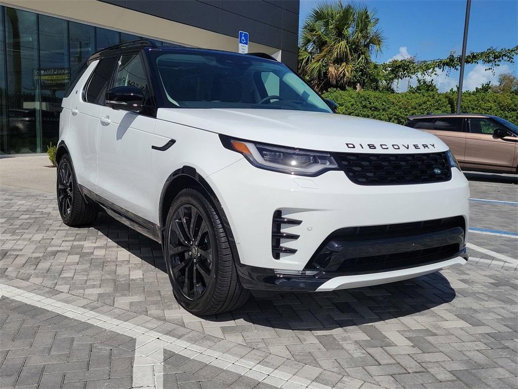 new 2026 Land Rover Discovery car