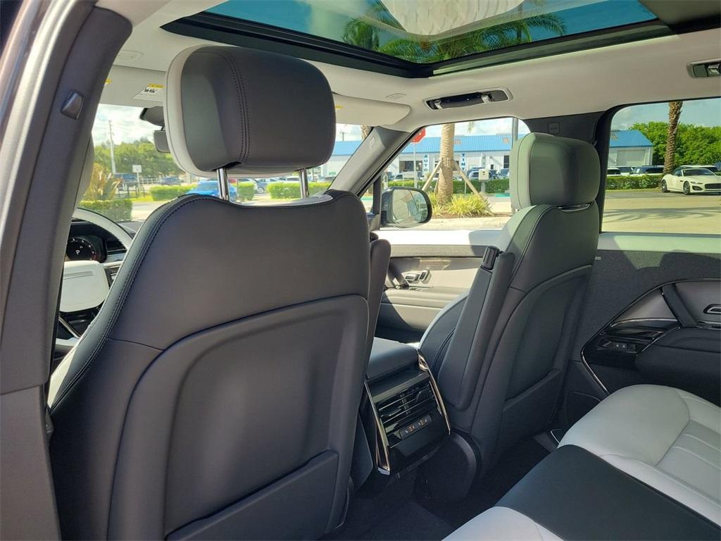 new 2025 Land Rover Range Rover Sport car, priced at $120,185