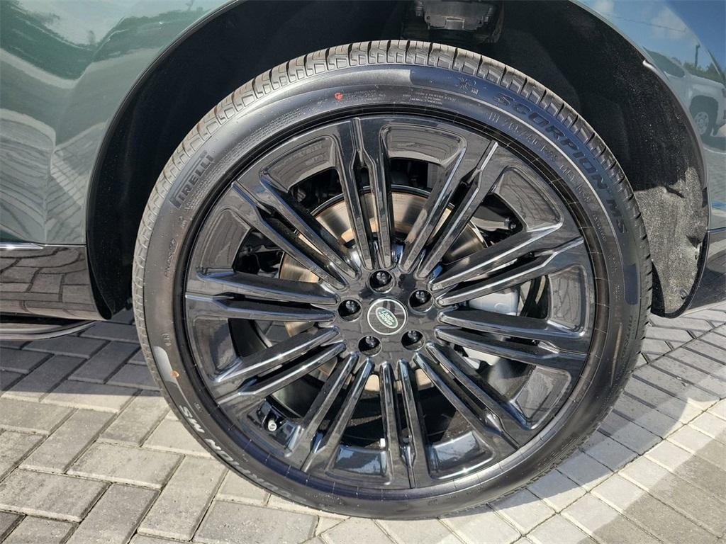 new 2025 Land Rover Range Rover car, priced at $152,560