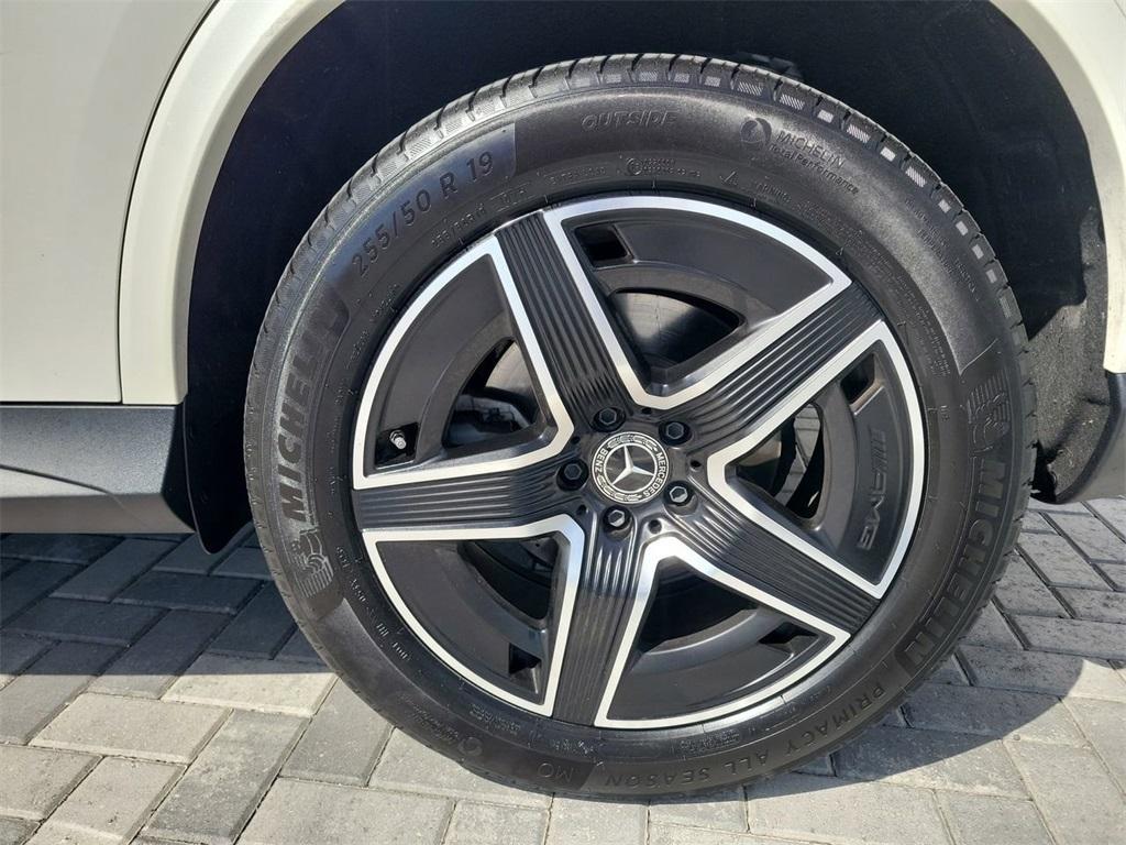 used 2023 Mercedes-Benz GLC 300 car, priced at $39,497