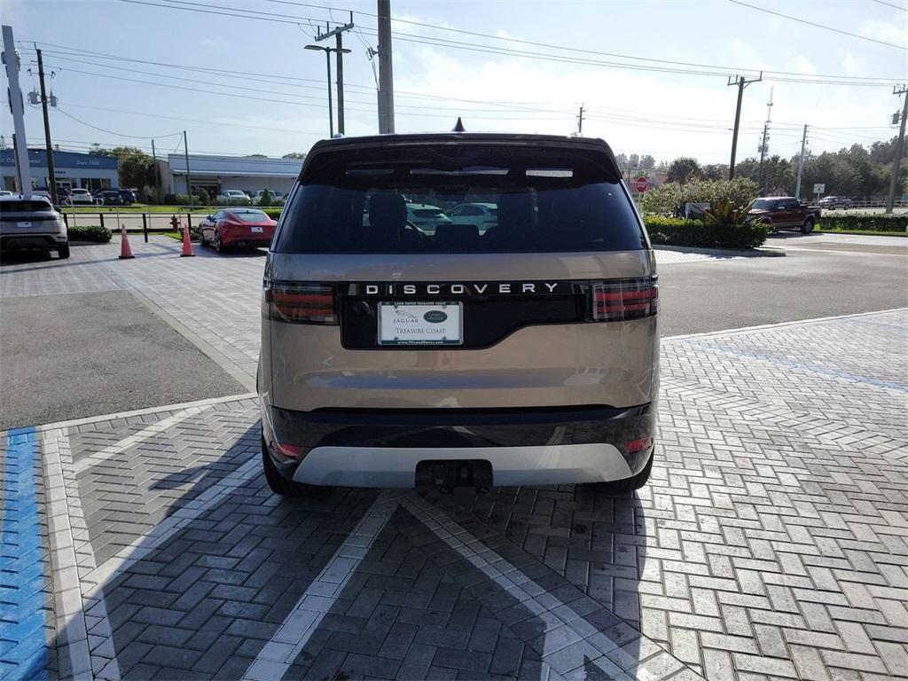 new 2025 Land Rover Discovery car, priced at $86,528