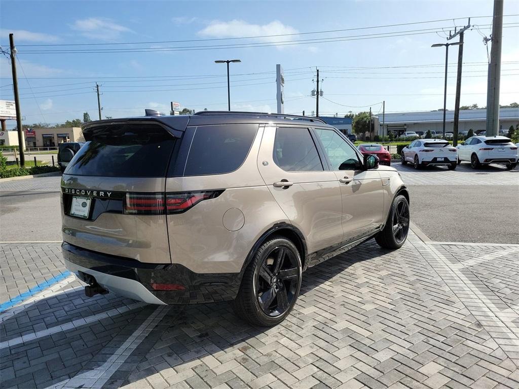 new 2025 Land Rover Discovery car, priced at $86,528