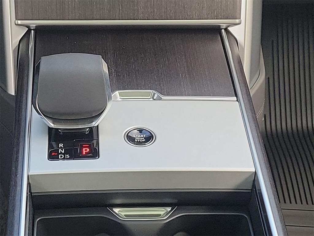 new 2025 Land Rover Range Rover car, priced at $155,625