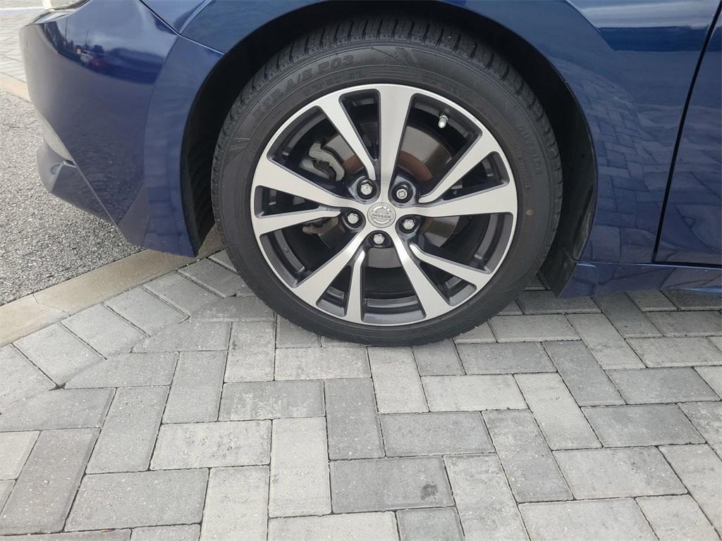 used 2017 Nissan Maxima car, priced at $14,997