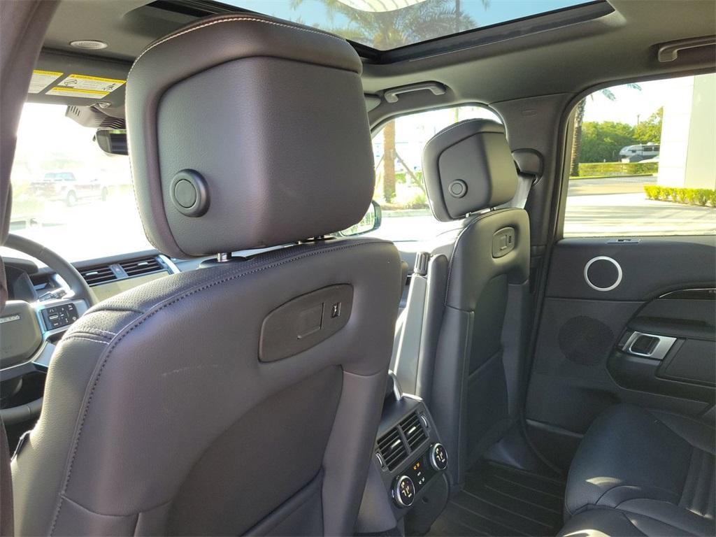 new 2025 Land Rover Discovery car, priced at $69,178