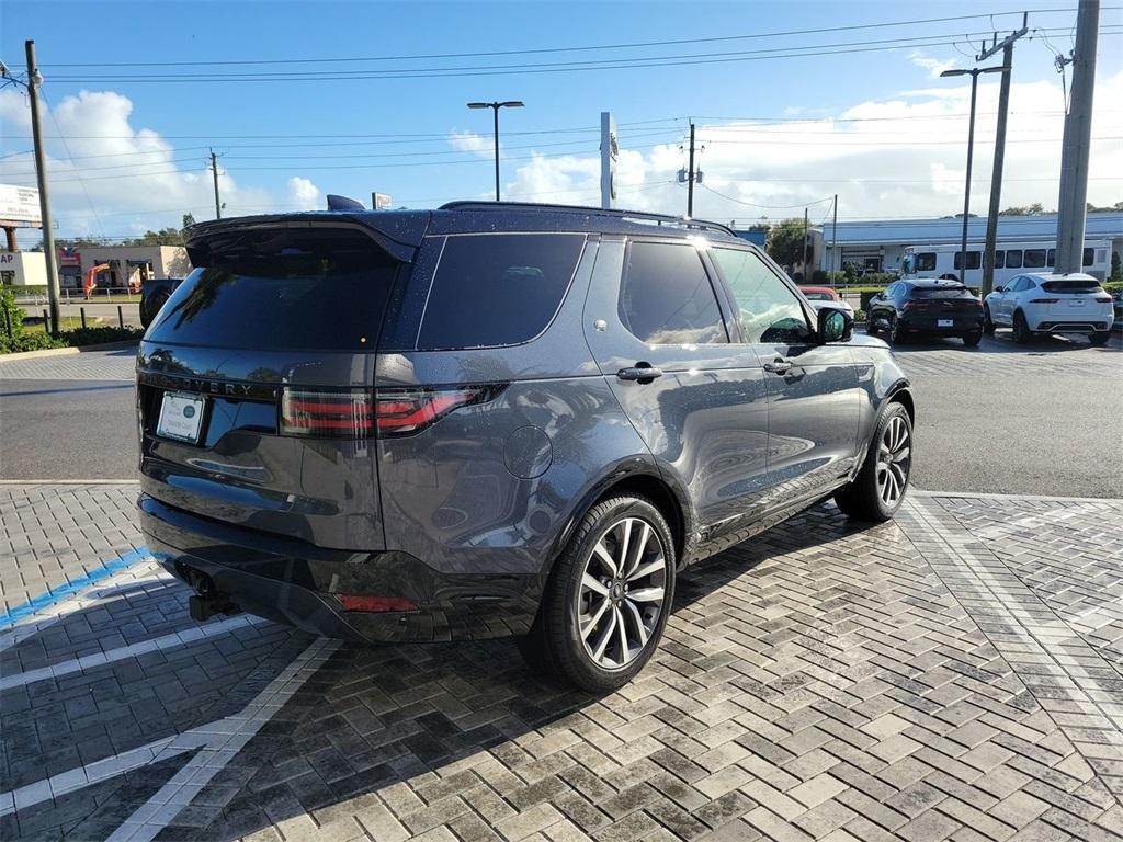 new 2025 Land Rover Discovery car, priced at $75,778