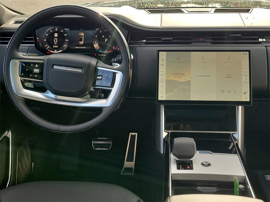 new 2025 Land Rover Range Rover car