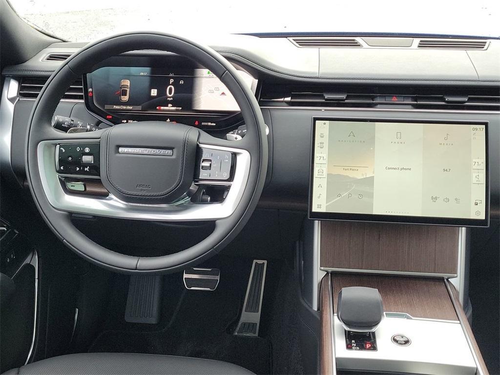 new 2025 Land Rover Range Rover car, priced at $129,095