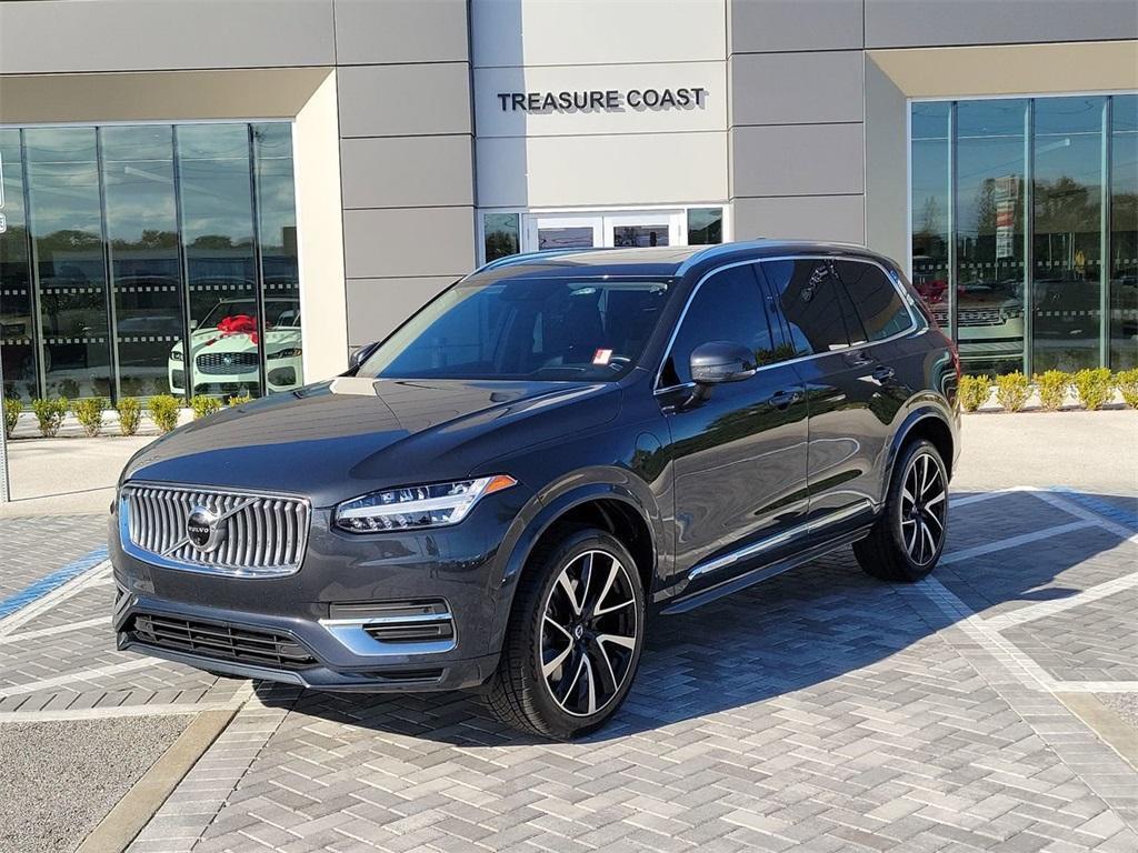 used 2022 Volvo XC90 Recharge Plug-In Hybrid car, priced at $34,997