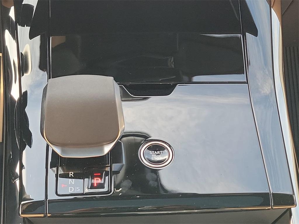 new 2025 Land Rover Range Rover Sport car, priced at $122,870