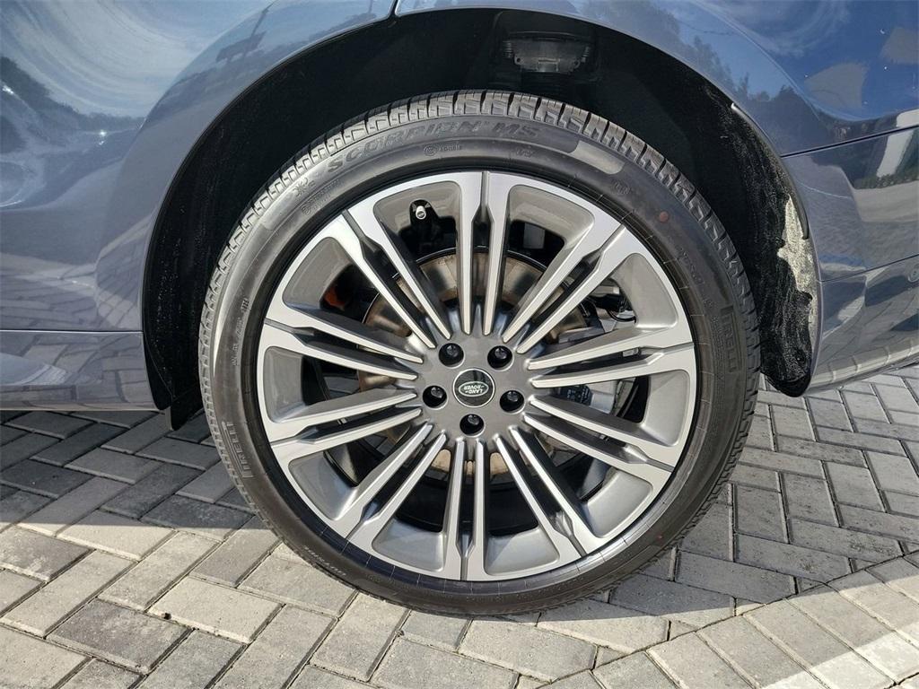 new 2025 Land Rover Range Rover Sport car, priced at $122,870