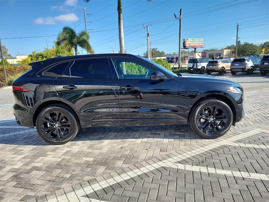 new 2025 Jaguar F-PACE car