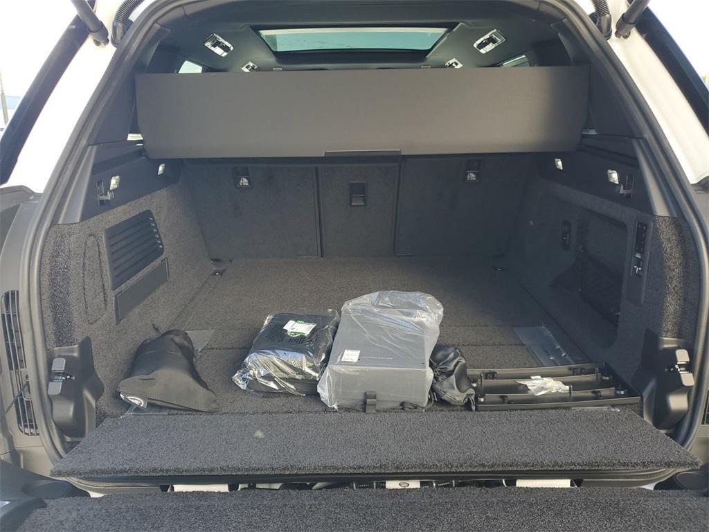 new 2025 Land Rover Range Rover car, priced at $132,785