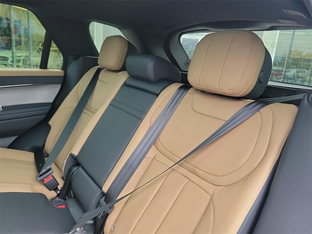 new 2025 Land Rover Range Rover Sport car, priced at $106,030