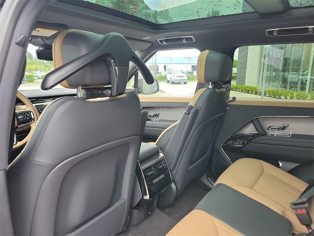 new 2025 Land Rover Range Rover Sport car, priced at $106,030