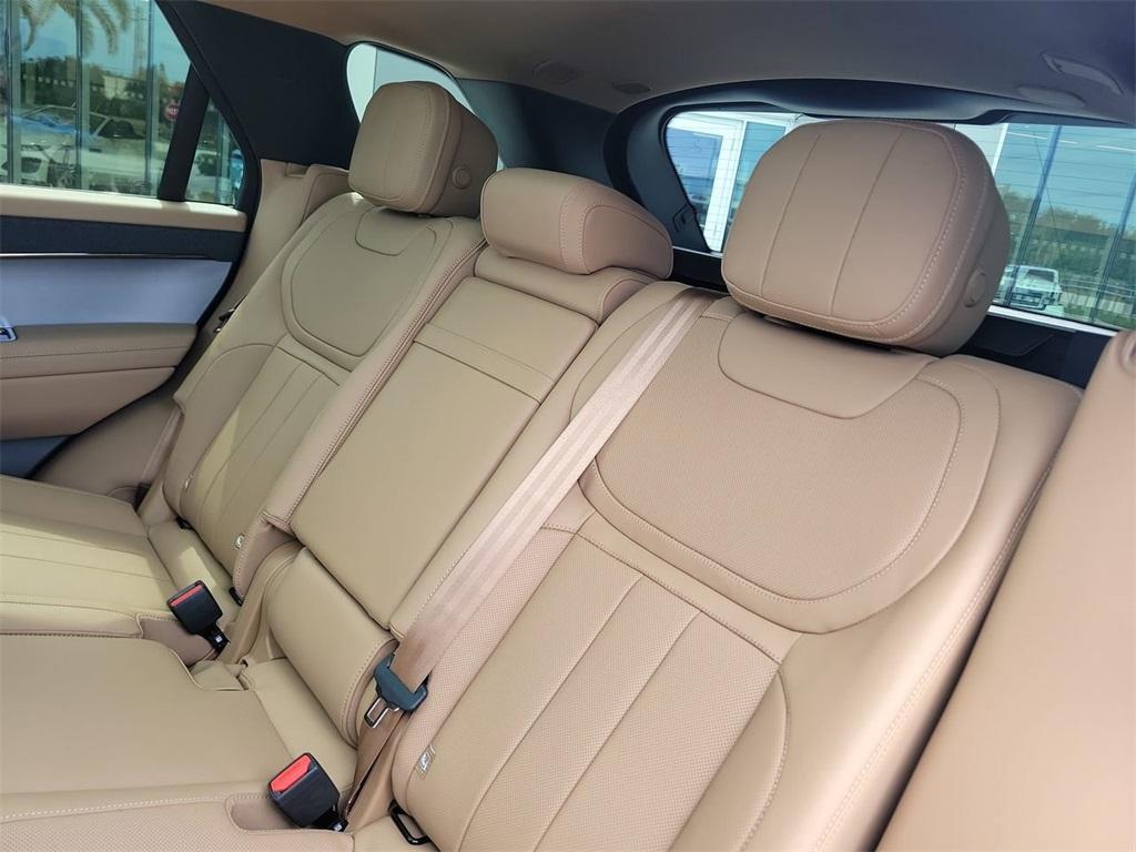 new 2025 Land Rover Range Rover Sport car, priced at $94,150