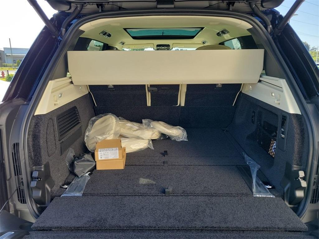 new 2025 Land Rover Range Rover car, priced at $193,900