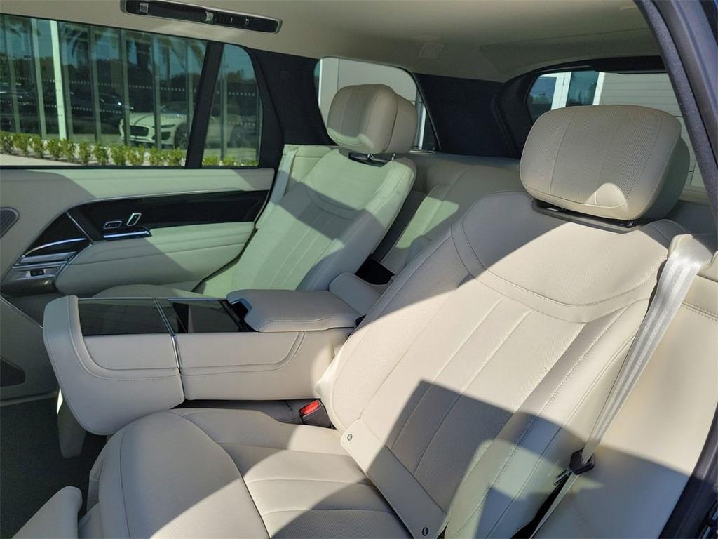 new 2025 Land Rover Range Rover car, priced at $193,900