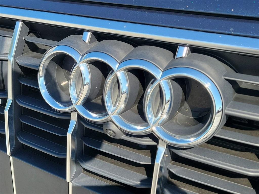 used 2023 Audi Q7 car, priced at $39,997