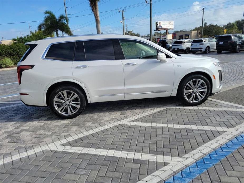 used 2023 Cadillac XT6 car, priced at $42,997