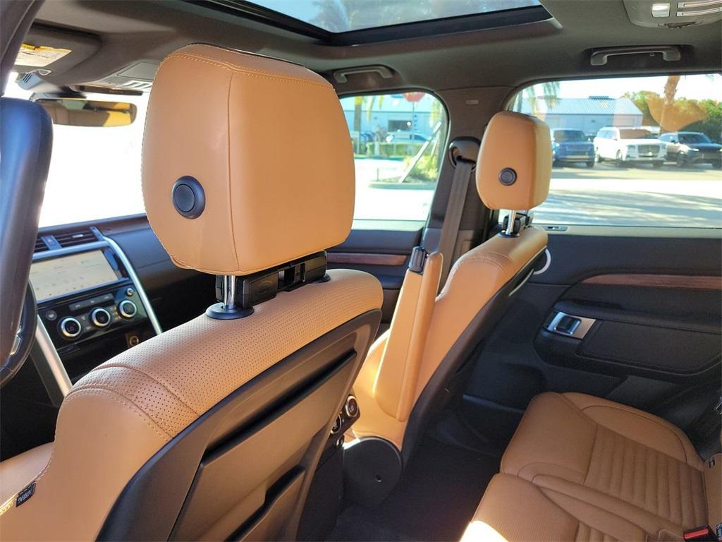 used 2019 Land Rover Discovery car, priced at $14,997