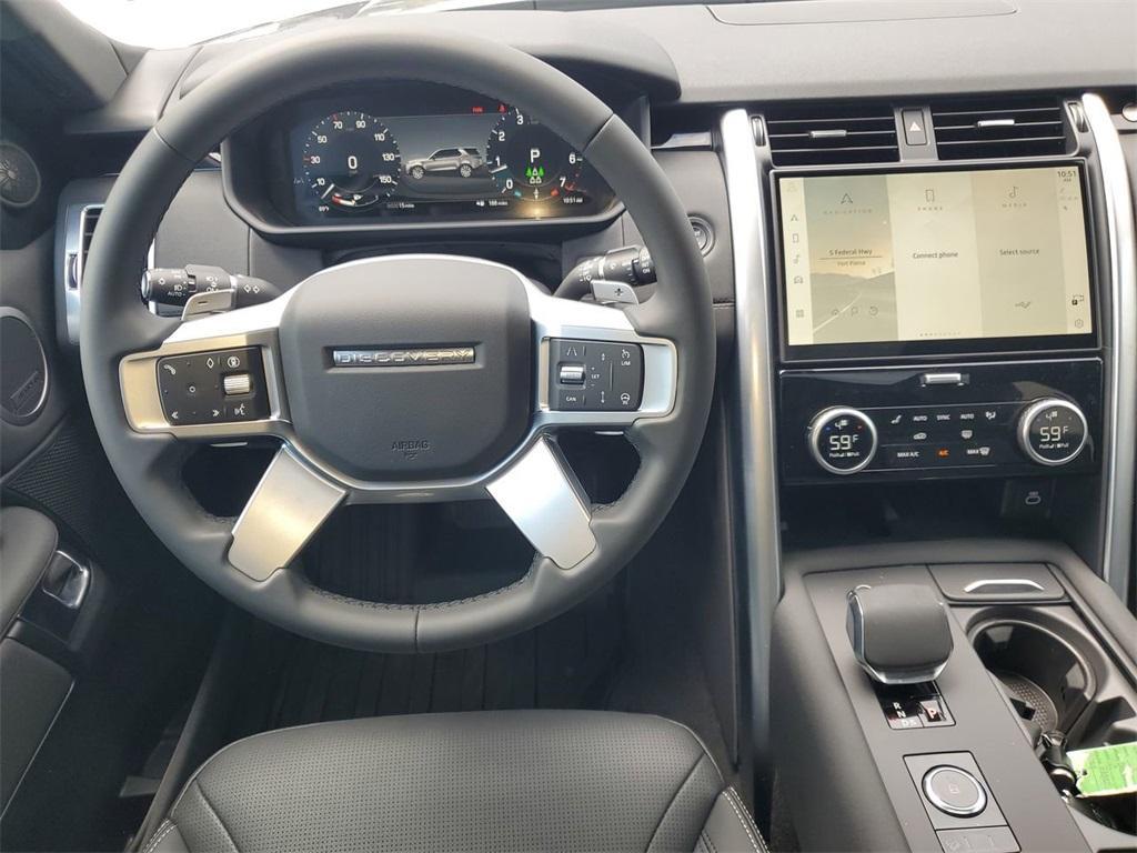 new 2025 Land Rover Discovery car, priced at $68,003
