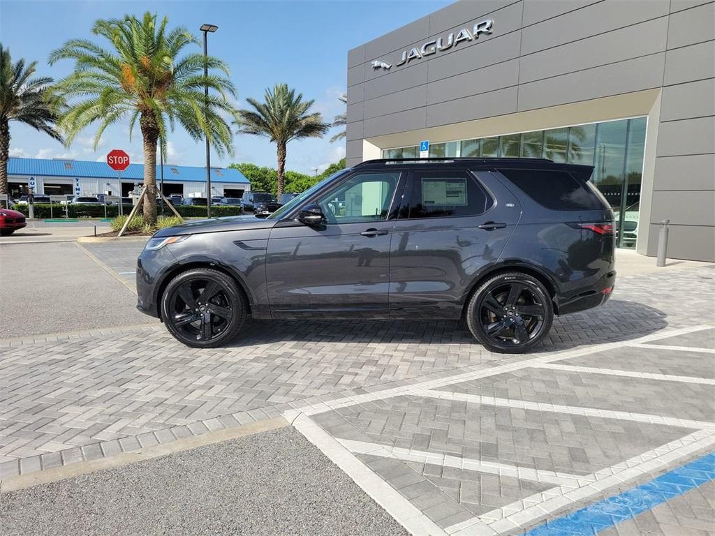 new 2025 Land Rover Discovery car, priced at $87,368