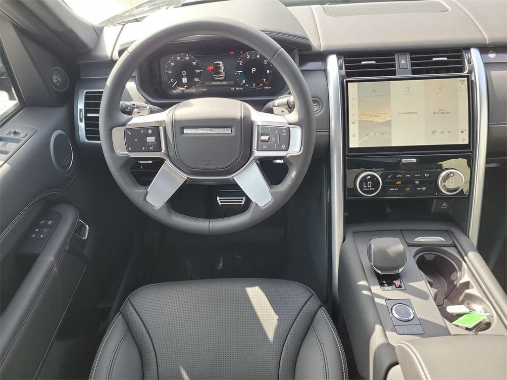new 2025 Land Rover Discovery car, priced at $87,368