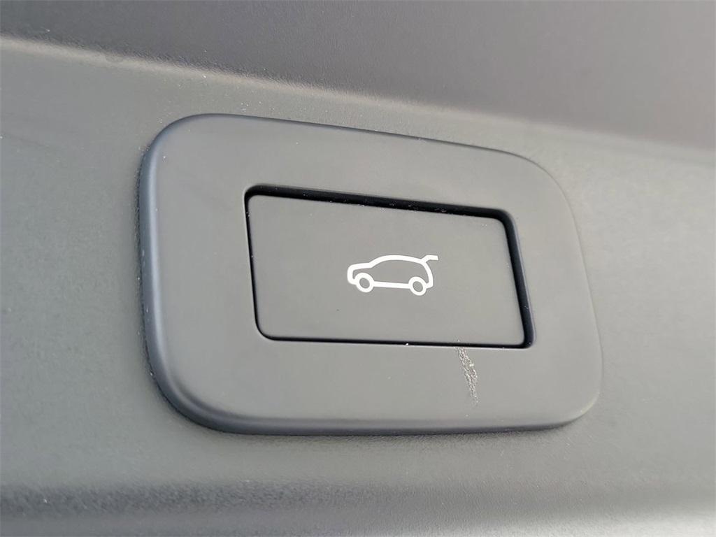 used 2023 Land Rover Range Rover Sport car, priced at $79,997