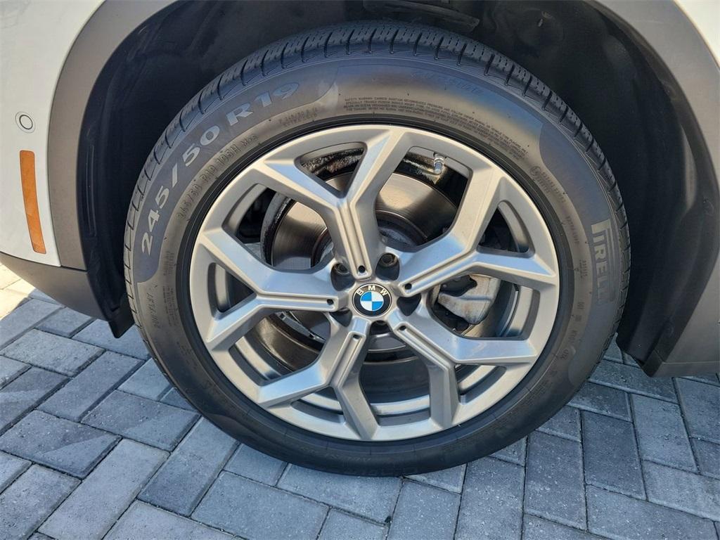 used 2024 BMW X4 car, priced at $31,997