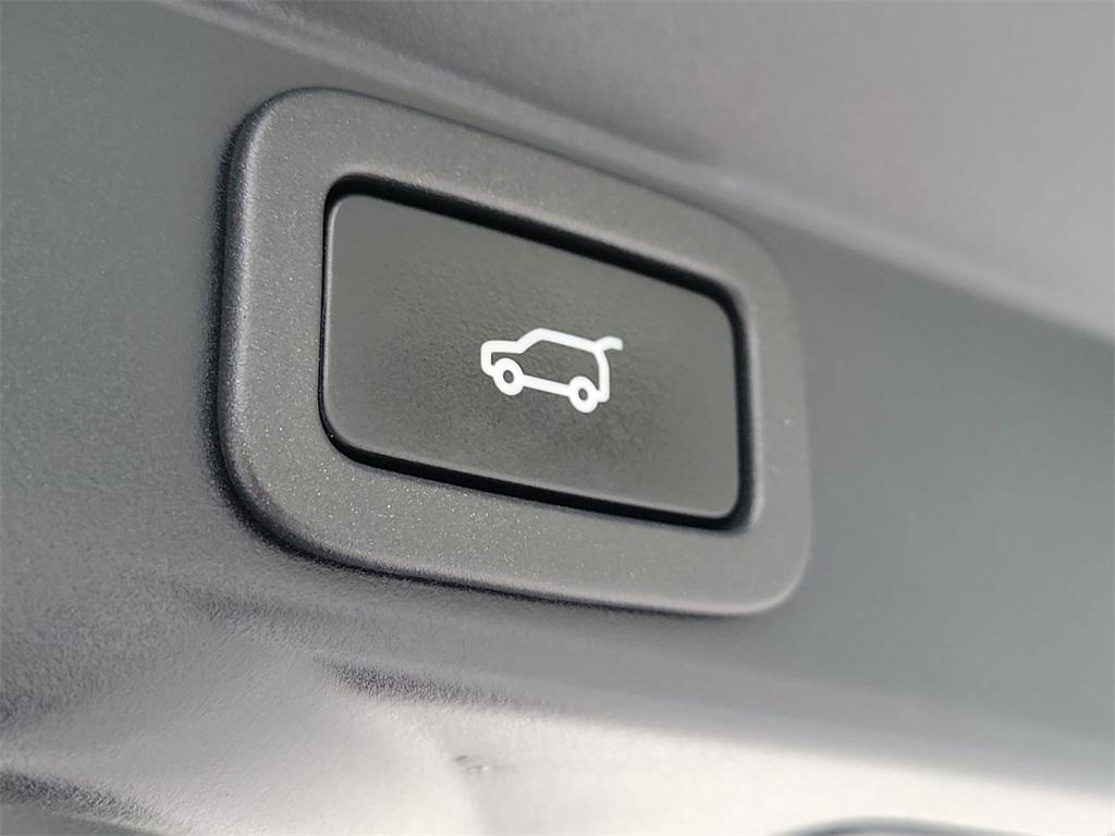 used 2019 Land Rover Range Rover Sport car, priced at $26,997