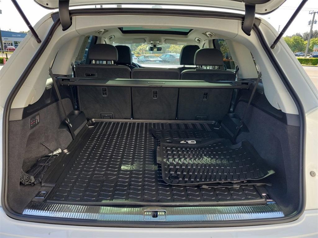 used 2023 Audi Q7 car, priced at $52,997