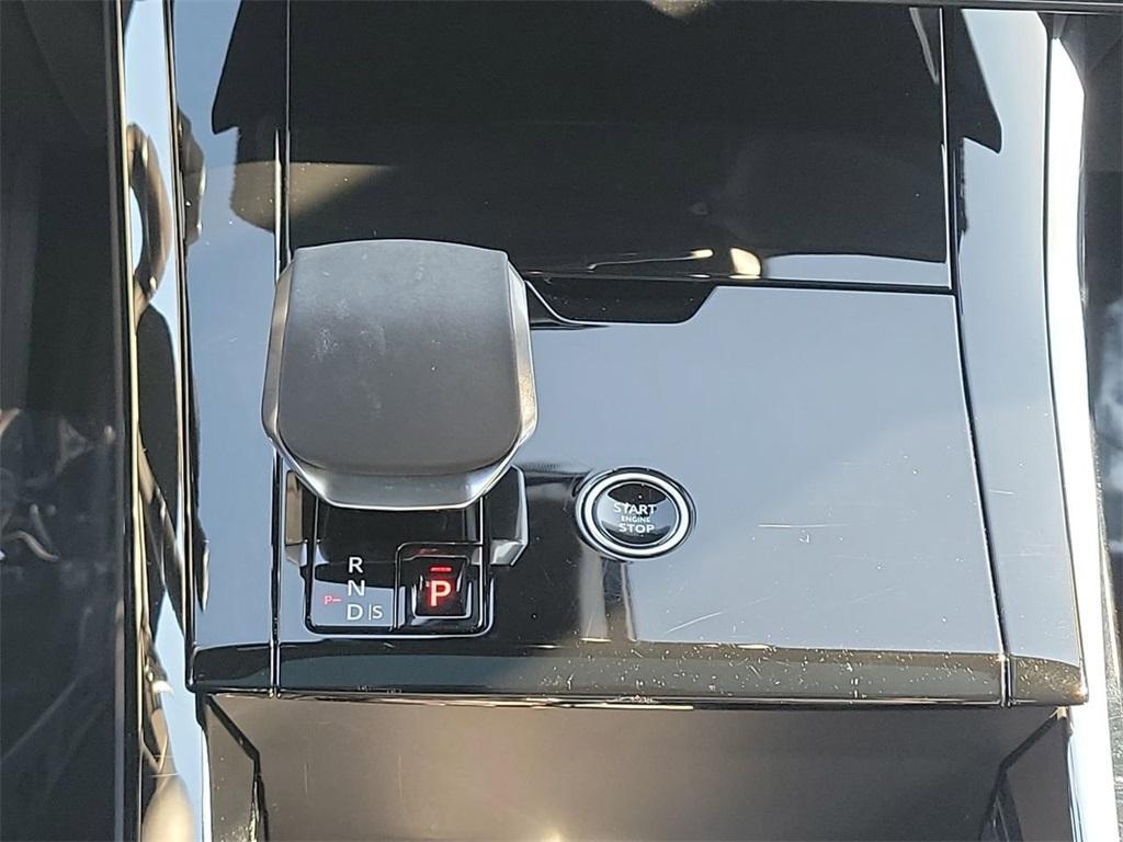 used 2025 Land Rover Range Rover Sport car, priced at $83,997