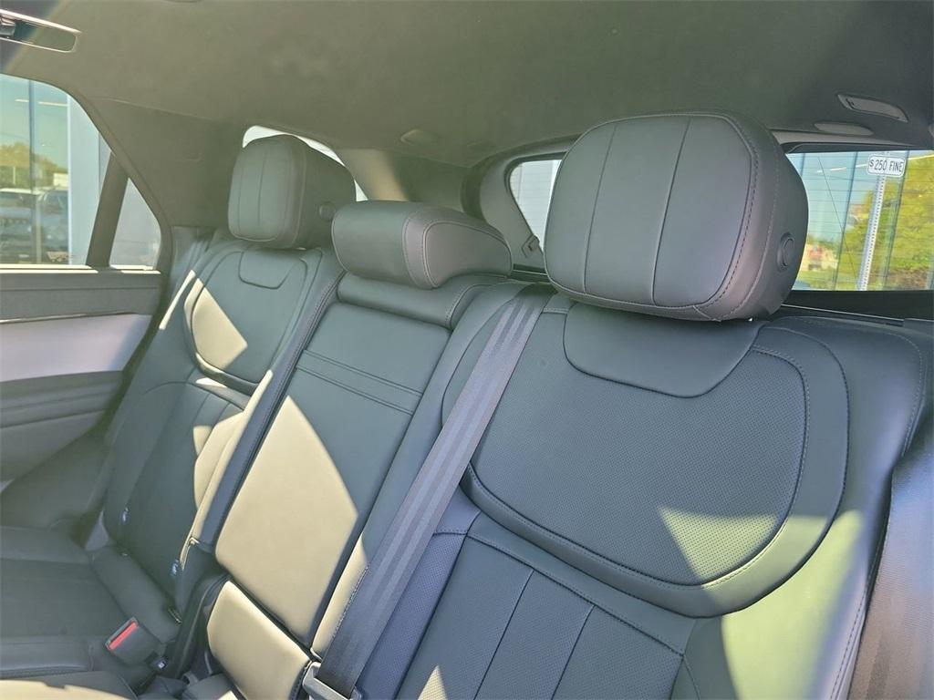 used 2025 Land Rover Range Rover Sport car, priced at $83,997