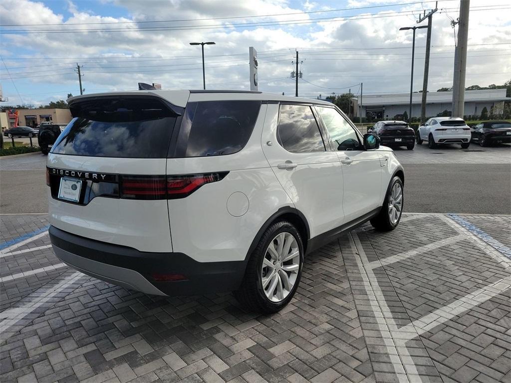 new 2025 Land Rover Discovery car, priced at $63,613