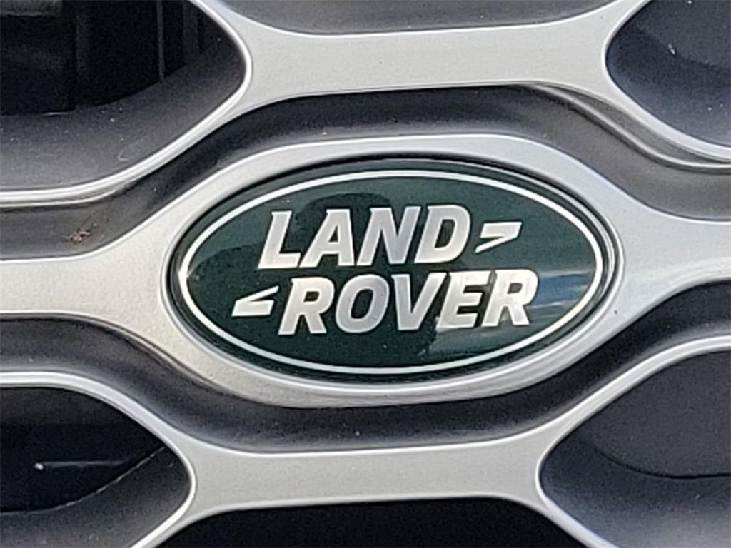 new 2025 Land Rover Discovery car, priced at $63,613