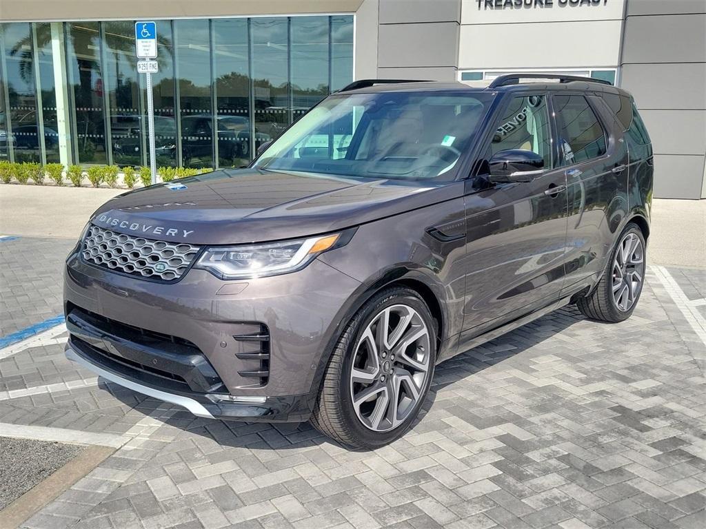 new 2025 Land Rover Discovery car, priced at $87,218