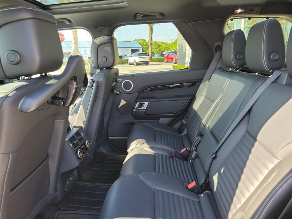 new 2025 Land Rover Discovery car, priced at $68,868