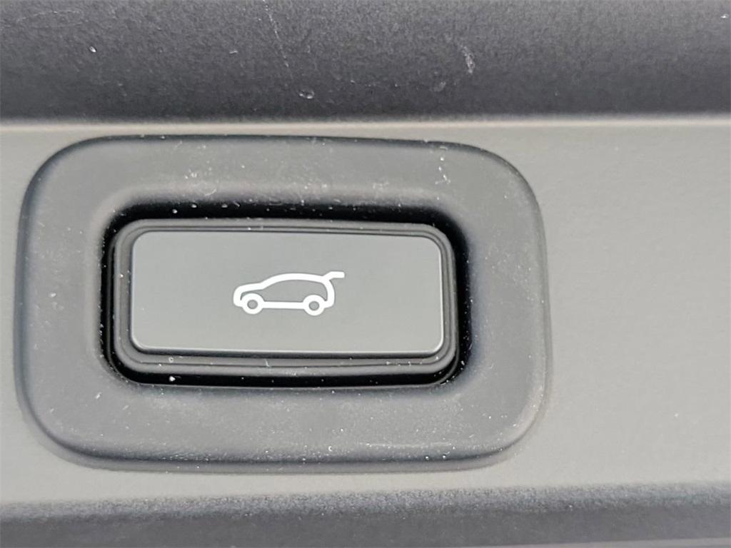 used 2023 Land Rover Range Rover car, priced at $110,997