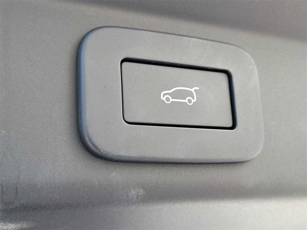 used 2024 Land Rover Range Rover Sport car, priced at $86,997