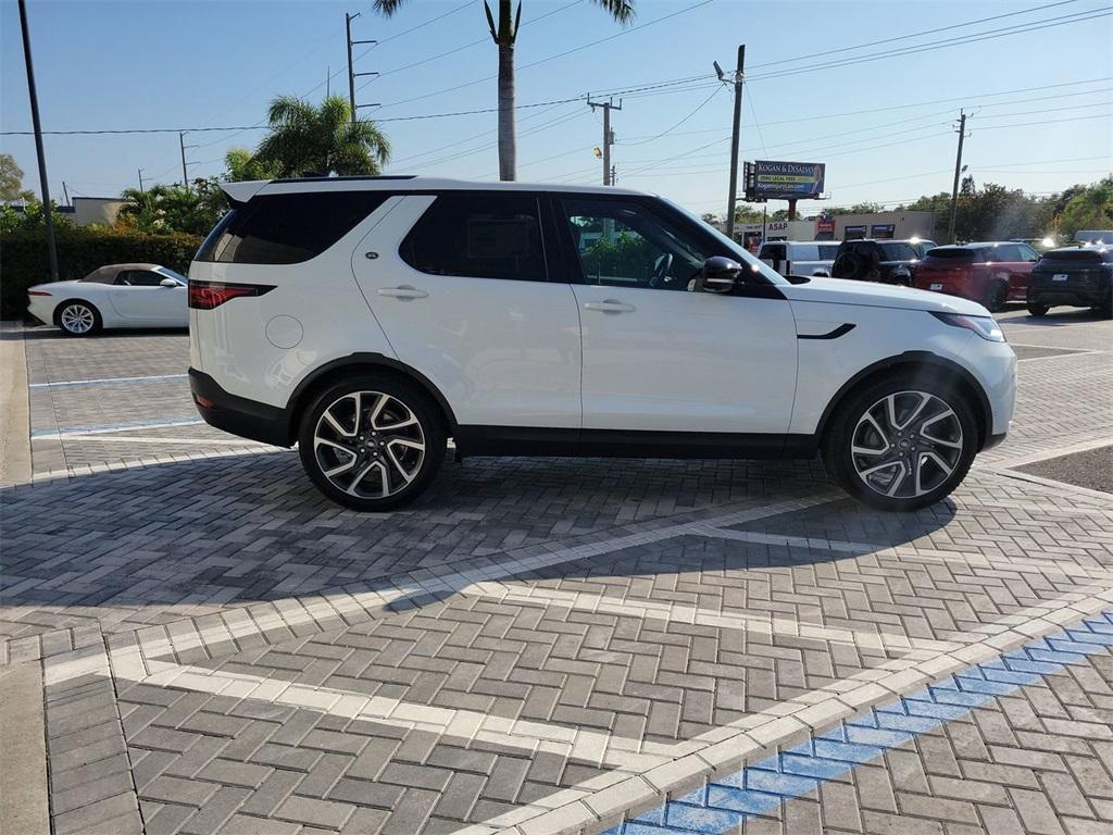 new 2025 Land Rover Discovery car, priced at $64,925