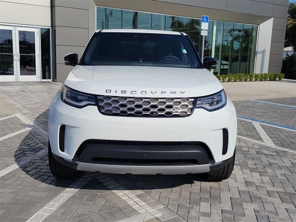 new 2025 Land Rover Discovery car, priced at $64,925