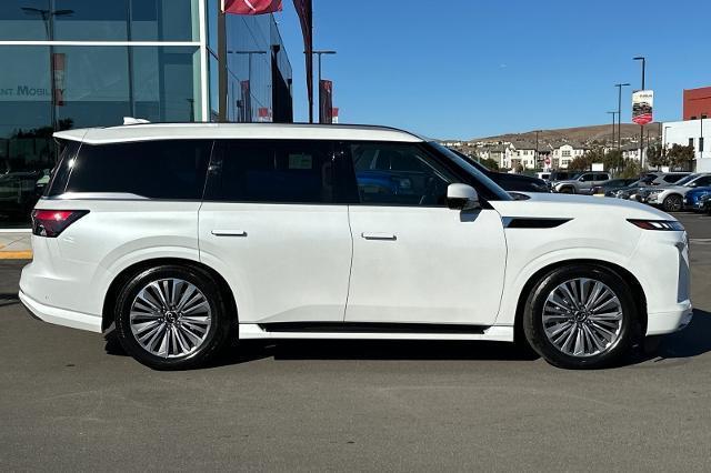 new 2025 INFINITI QX80 car, priced at $102,626