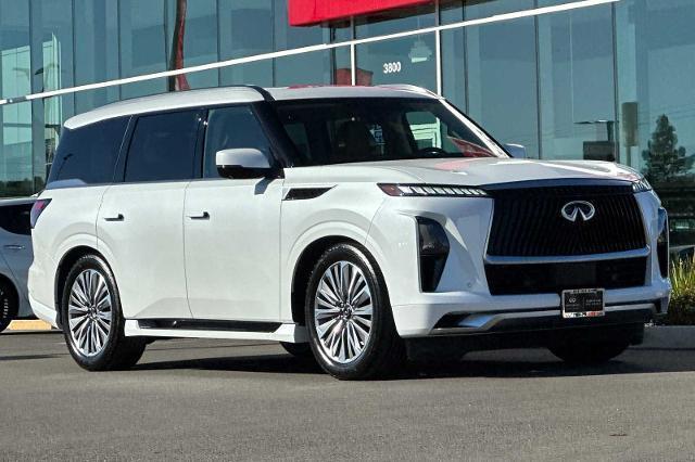 new 2025 INFINITI QX80 car