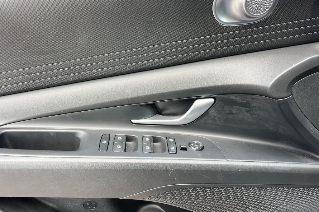 used 2022 Hyundai Elantra car, priced at $18,609