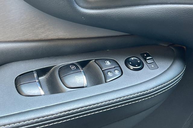 used 2023 Nissan Murano car, priced at $22,150