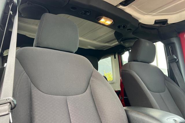 used 2014 Jeep Wrangler Unlimited car, priced at $15,999