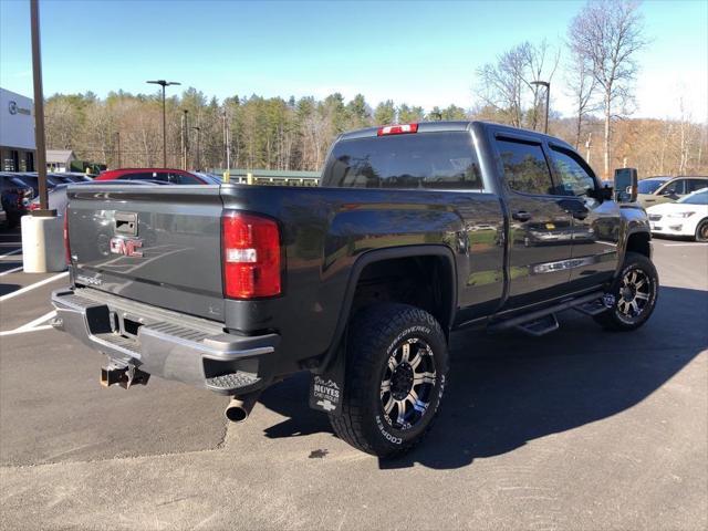 used 2018 GMC Sierra 2500 car, priced at $32,106